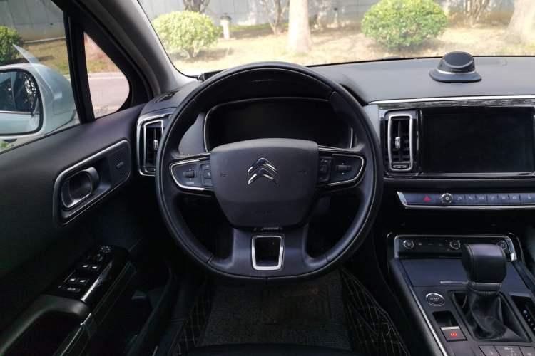 Used Citroen C6 2017 Revised Version 380THP Luxury Edition