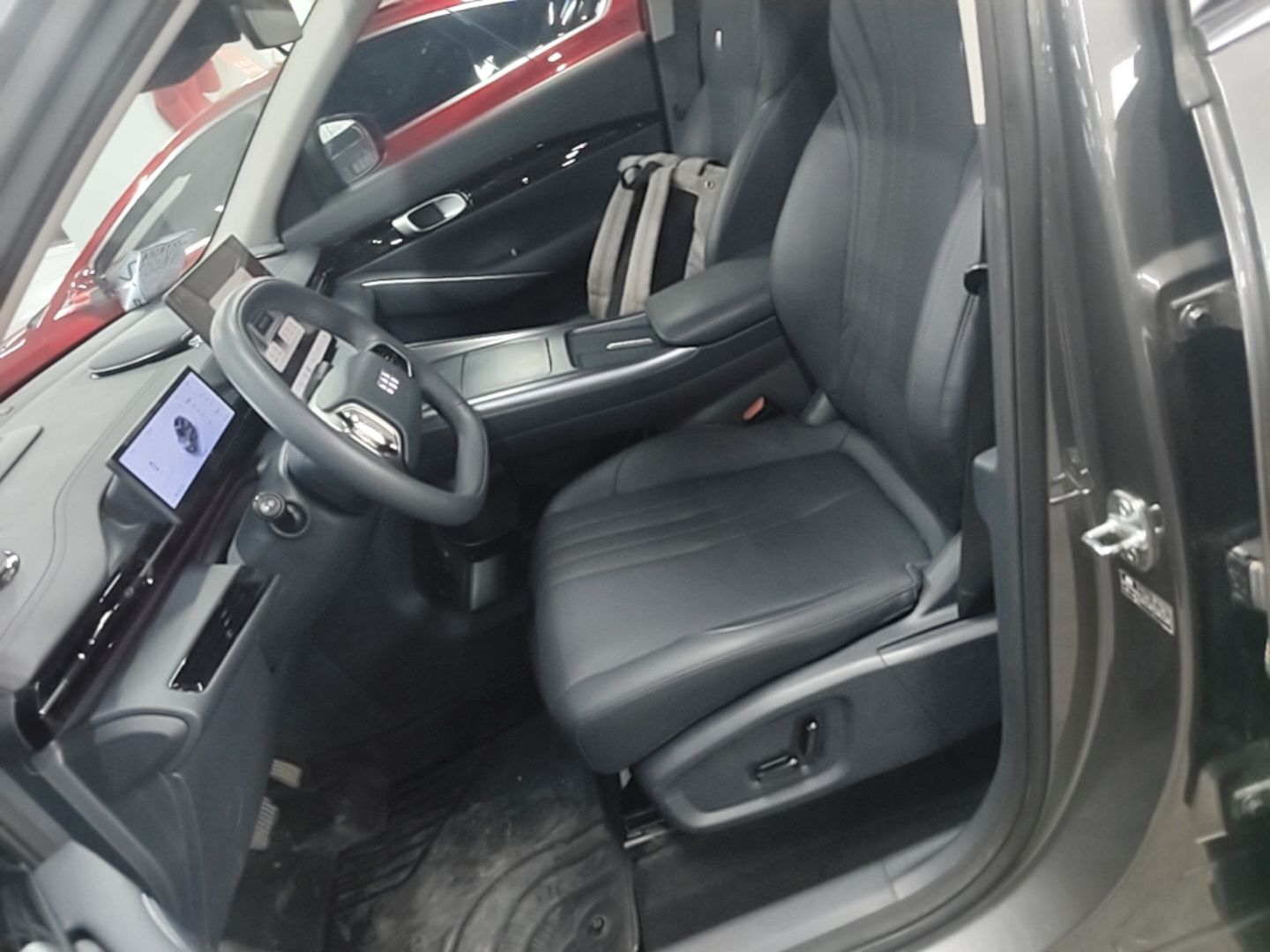 Geely Galaxy E5 2024 530 km Exploration+ Version — снимка 17