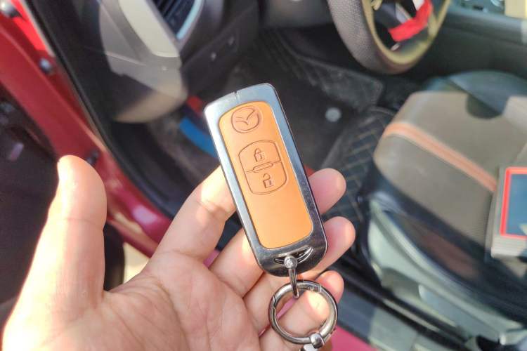 Used Mazda 3 Axela 2017 Sedan 1.5L Automatic Luxury Model Emission Standard China V
