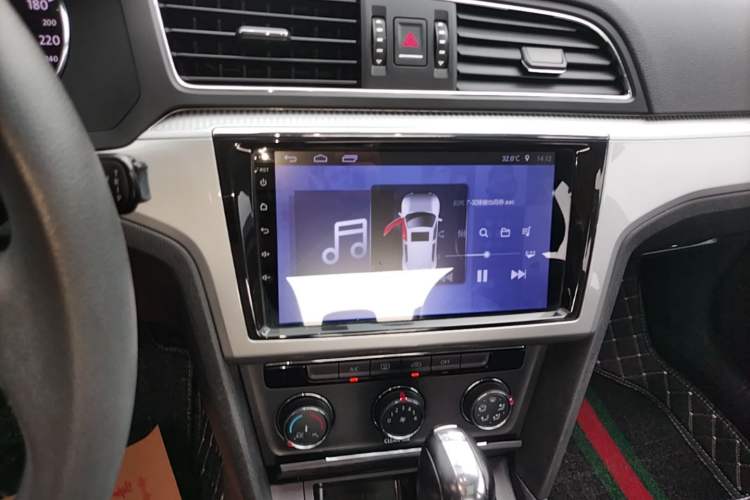 Used Volkswagen Lamando 2018 230TSI DSG Fashion Edition