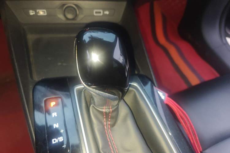 Used MG 5 2021 180 DVVT CVT Youthful Style Edition