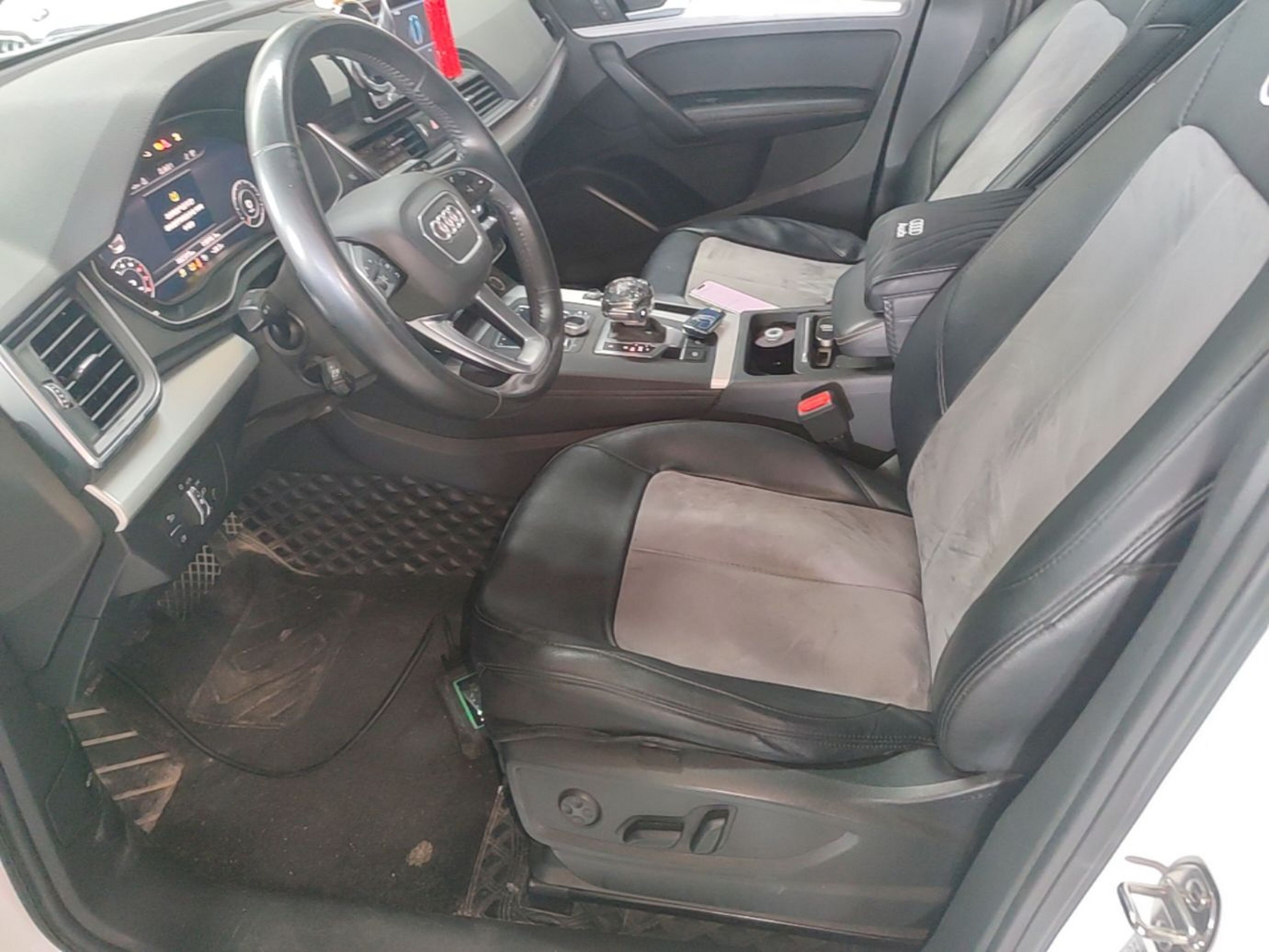 Interior delantero