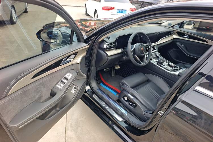 Used Hongqi H9 2020 2.0T Smart Connect Flagship Edition
