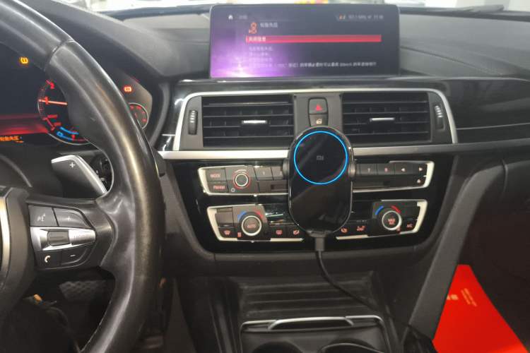 Used BMW 3 Series 2019 320Li M Sport Night Edition Audio And AC Panel