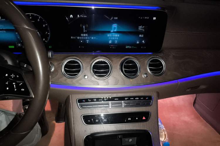 Used Mercedes-Benz E-Class 2021 E 260 L