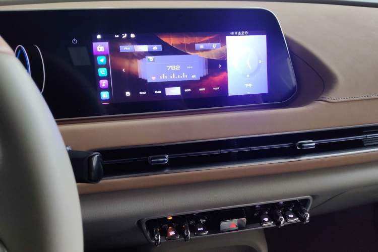 Used ORA Good Cat GT 2022 Mulan Edition 401 km Standard Range