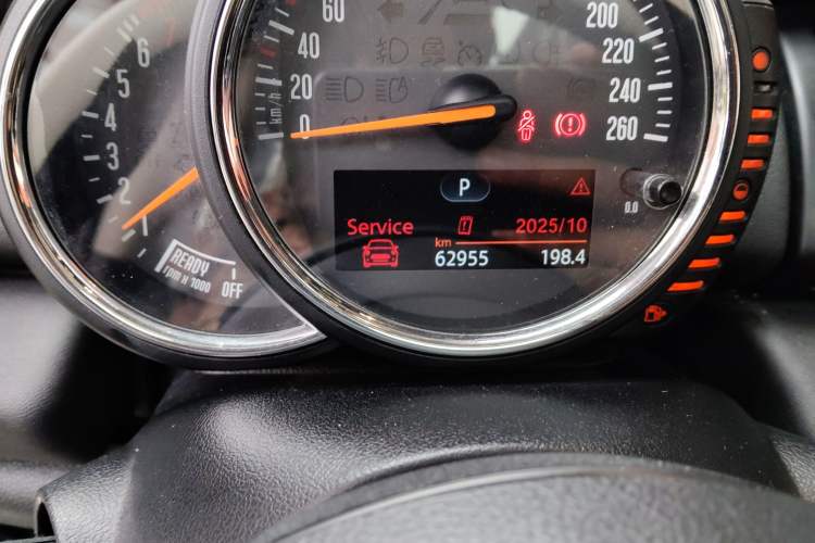 Used MINI 2016 1.2T ONE Pioneer Edition
