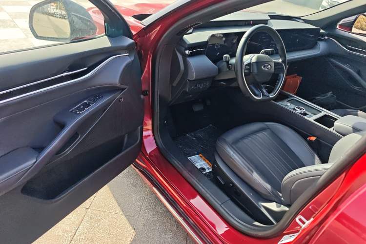 Used Ford Mondeo 2025 2.0T EcoBoost Ultimate Edition