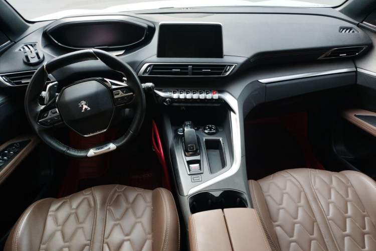 Used Peugeot 5008 2017 380THP 7-Seater Luxury GT Edition Interior 2