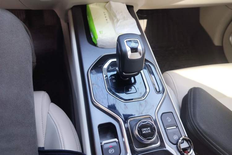 Used Geely Auto icon 2023 1.5TD Chocolate Smoothie Edition