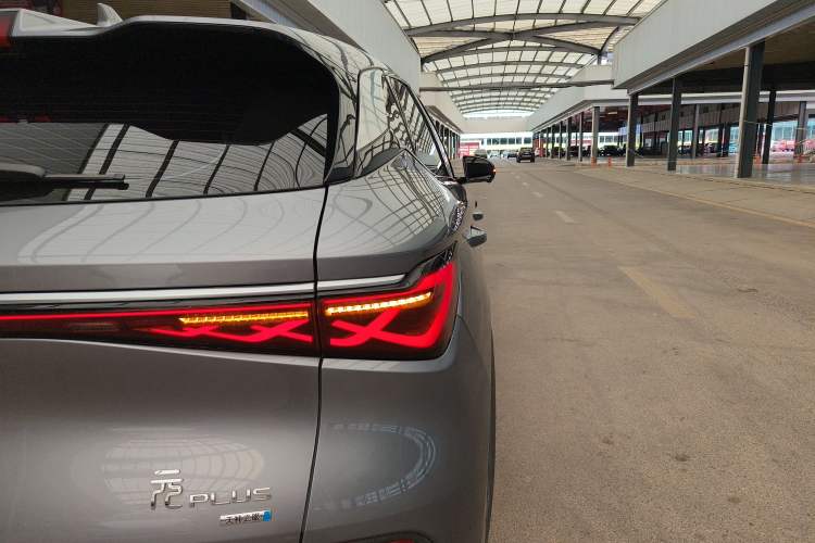 Used BYD Yuan PLUS 2025 Intelligent Driving Version 510 km Leading Edition Right Rear Taillight