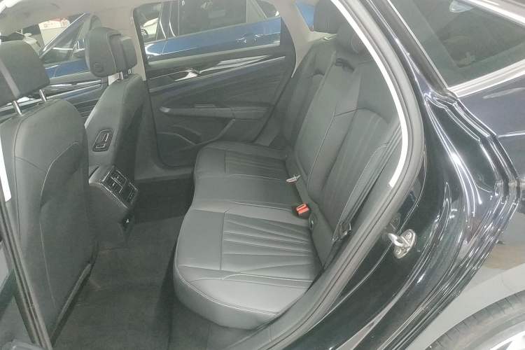 Used Volkswagen Passat 2025 Outstanding Model 380TSI Starry Dragon Edition Left Rear Seat