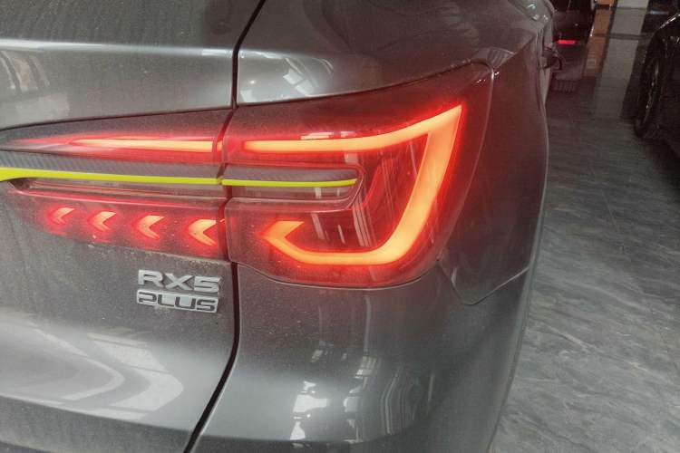 Used Roewe RX5 2021 PLUS 330TGI Automatic National Trend Intelligent Deluxe Edition
