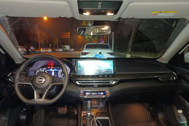 Used Nissan Teana 2022 2.0L XL-TLS Enjoyment Edition Center Console