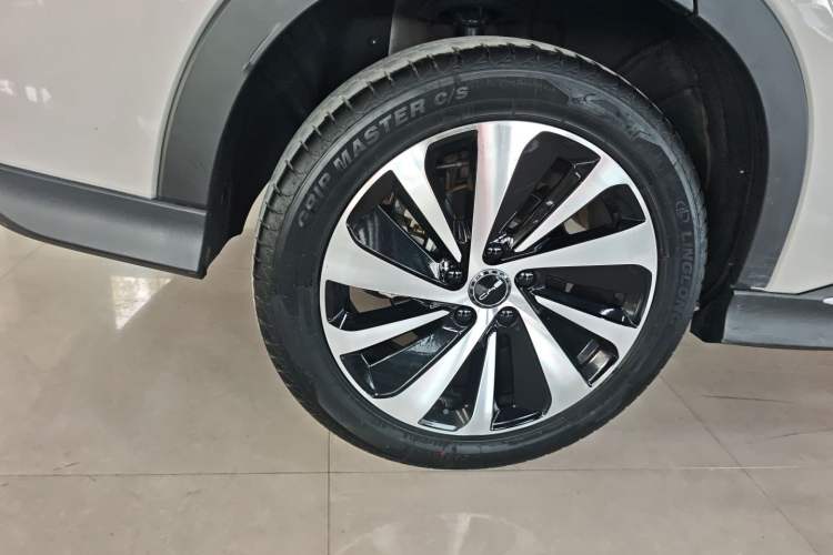 Used BYD Song PLUS New Energy 2024 HONOR Edition DM-i 110km Flagship PLUS Exterior 5