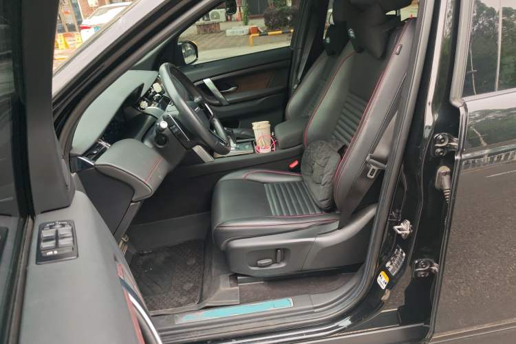 Used Land Rover Discovery Sport 2022 249 PS R-Dynamic S Performance Edition 5 Seats Left Front Seat