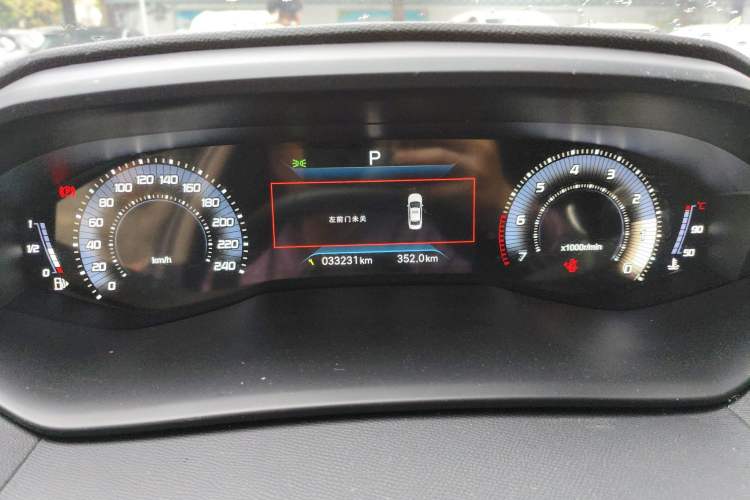 Used Peugeot 408 2022 1.6T Light-Chasing Edition Instrument Cluster