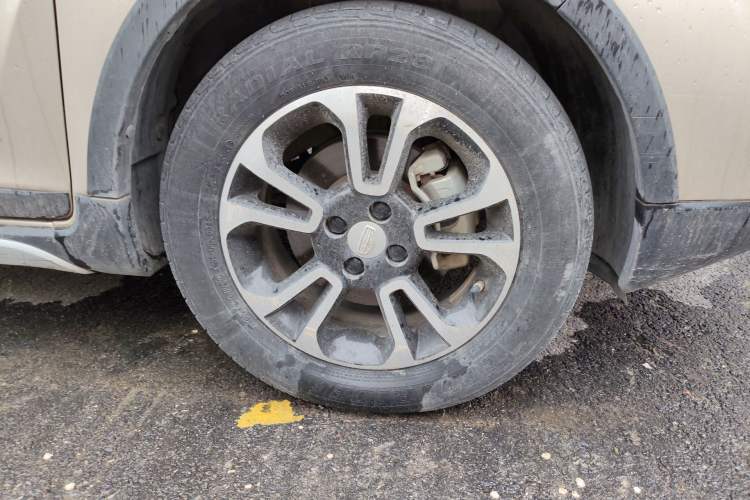 Used Geely Auto Vision X3 2017 1.5L Manual Elite Model
