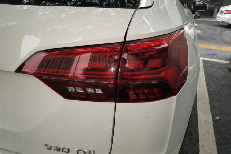 Used Volkswagen Tayron 2021 330TSI Two-Wheel Drive Luxury Smart Connectivity Version