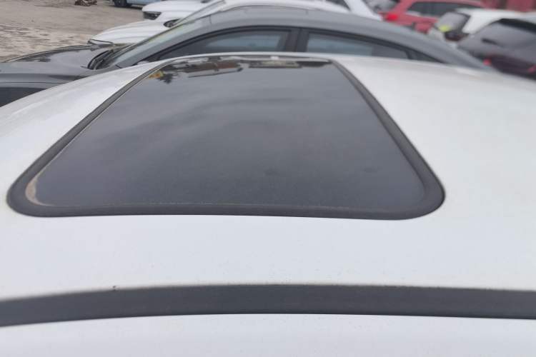 Used Bestune B30 2016 1.6L manual luxury version
