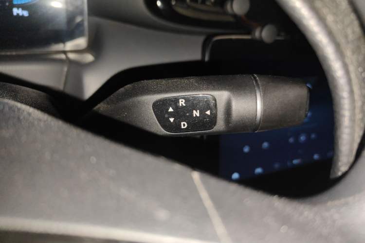 Used Leapmotor T03 2024 310 Comfort Edition Gear Lever