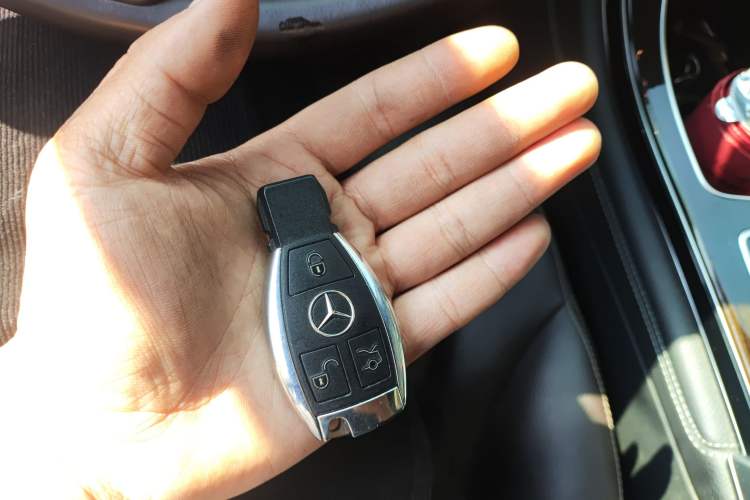 Used Mercedes-Benz GLC 2019 GLC 260 L 4MATIC Dynamic Model