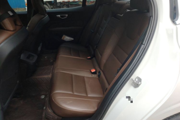 Used Volvo S60 2022 B4 Zhiyi Luxury Edition