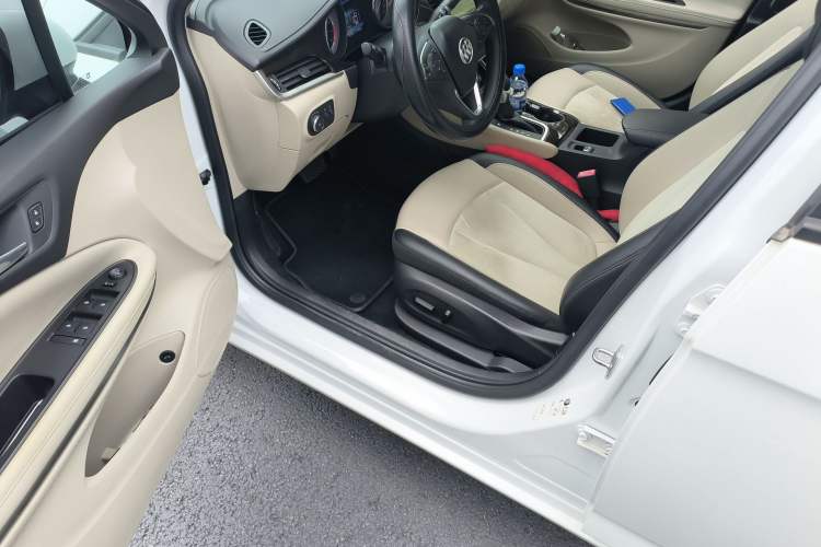 Used Buick Verano 2019 Sedan 15S Automatic Leading Model Driver Seat