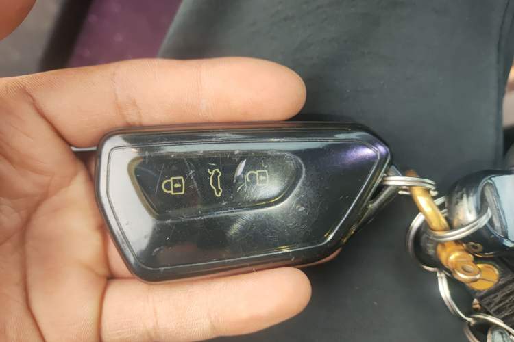 Used Volkswagen ID.4 CROZZ 2021 Long-Range Lite PRO Two-Wheel Drive Version Vehicle Key