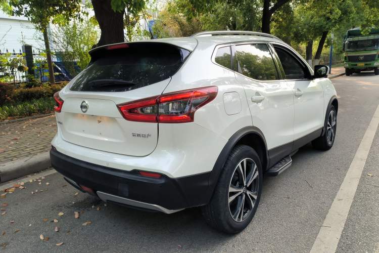 Used Nissan Qashqai 2022 2.0L CVT XV Premier Luxury Edition Rear Right 45 Deg