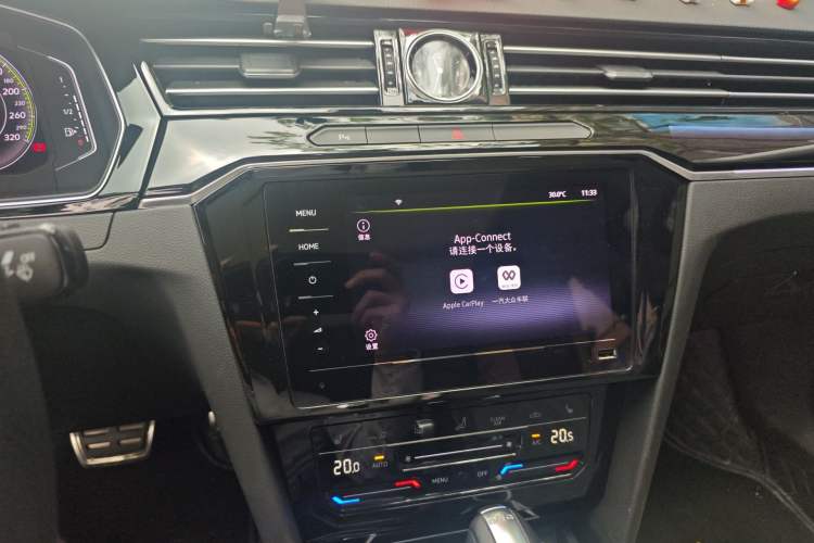 Used Volkswagen Magotan 2023 2 Million Units Limited Edition 330TSI DSG Leading Version Audio And AC Panel