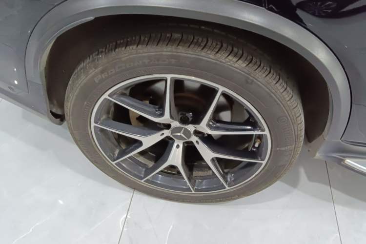 Used Mercedes-Benz GLC AMG 2020 AMG GLC 43 4MATIC Exterior 5