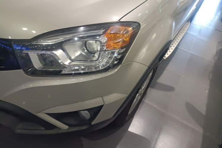 Used SsangYong Korando 2014 2.0L Gasoline Two-Wheel Drive Automatic Elite Navigation Edition
