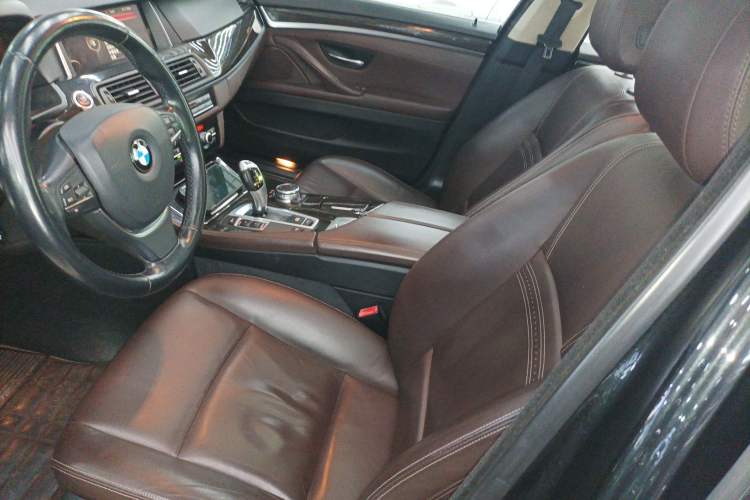 Used BMW 5 Series 2014 525Li Luxury Design Package
