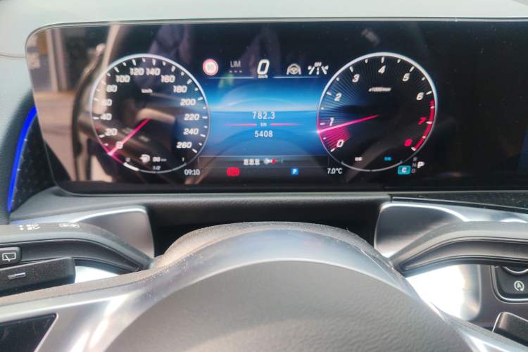 Used Mercedes-Benz GLB 2025 GLB 220 Sport Edition