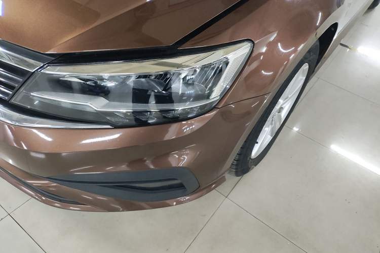 Used Volkswagen Lamando 2019 230TSI DSG Fashion Edition China V Standard