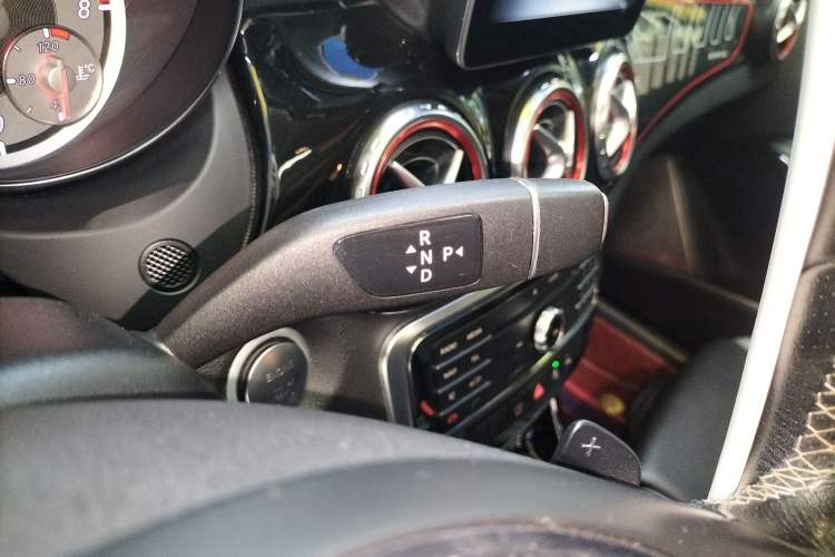 Used Mercedes-Benz GLA 2016 GLA 200 Fashion Model