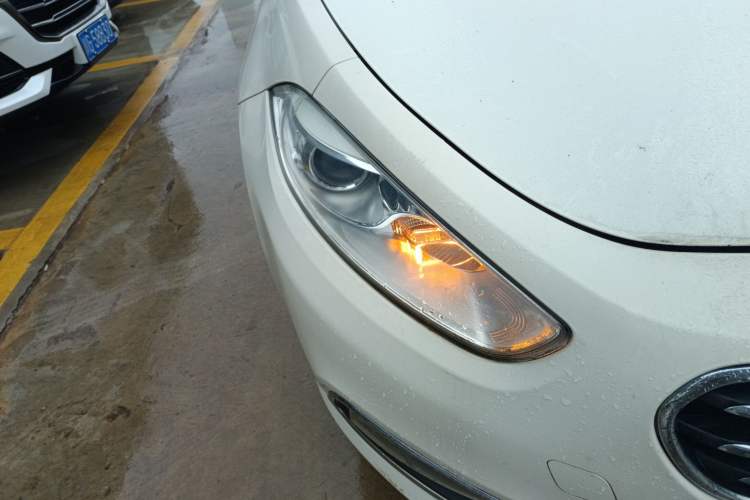 Used Fiat Viaggio 2012 1.4T Automatic Enjoyment Edition
