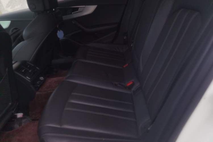 Used Audi A4L 2020 40 TFSI Luxury Dynamic Model Left Rear Seat