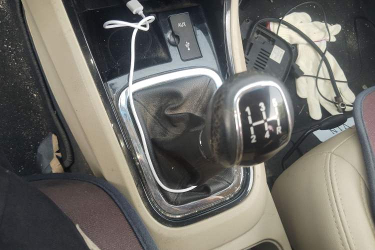 Used Chery E3 2013 1.5L Manual ZhiShang Model
