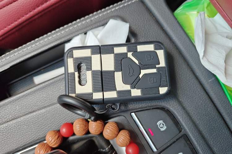 Used Audi Q5L 2022 Updated 40T Luxury Dynamic Edition Vehicle Key