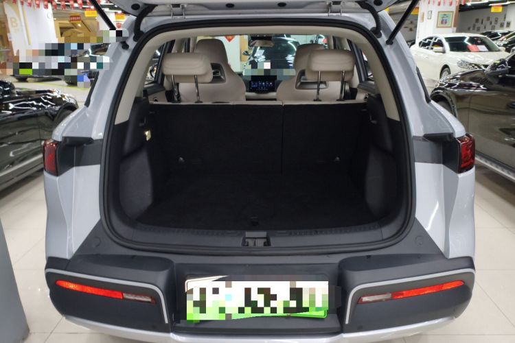 Used BYD Yuan UP 2024 401 km Active Version Trunk