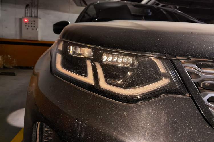 Used Land Rover Discovery Sport 2020 249 PS R-Dynamic Performance Edition