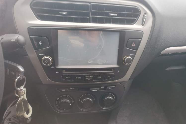 Used Peugeot 301 2014 1.6L Manual Comfort Edition