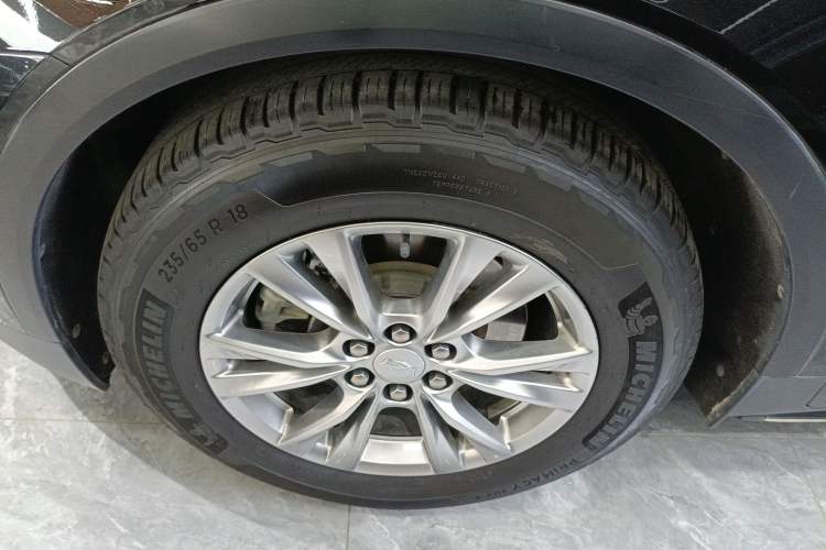 Used Cadillac XT5 2021 28T Four-Wheel Drive Luxury Version