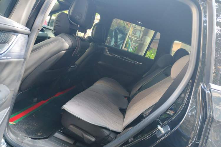 Used Cadillac XT6 2022 2.0T 7-Seater Four-Wheel Drive Luxury Standard Edition
