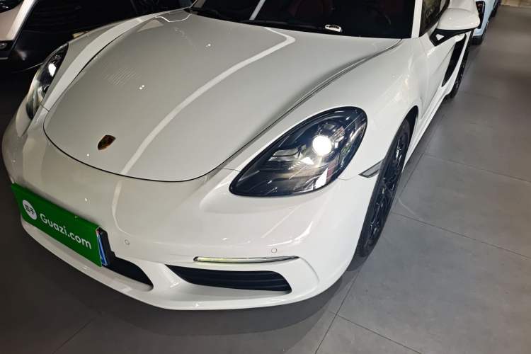 Used Porsche 718 2018 Cayman 2.0T