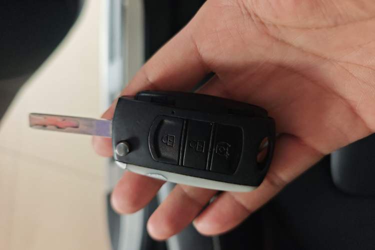 Used Dongfeng Fengon 580 2017 1.8L Manual Comfort Model Vehicle Key