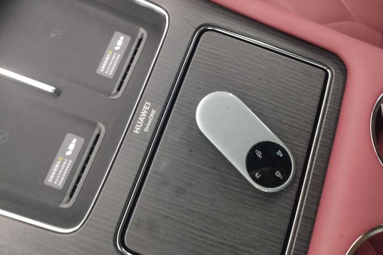 Used Hima AITO M8 2025 Extended-Range Max+ Version 53.4 kWh 5-Seater Edition