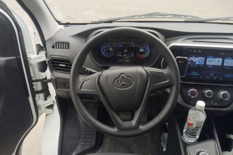 Used CHANGAN KAICHENG Ruixing EM80 2025 Cargo Version Standard 2-Seater 300 km Side-Hinged Doors Steering Wheel